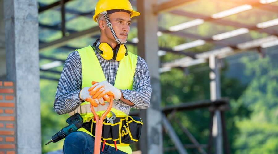 Professional New roof installation in Banquete, TX